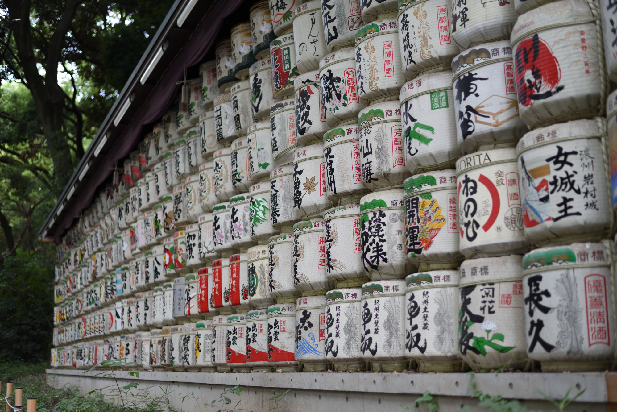 Beczki po sake w Świątyni Meiji-jingū